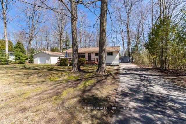 27 Dorena Cres, House detached with 3 bedrooms, 1 bathrooms and 5 parking in South Bruce Peninsula ON | Image 23