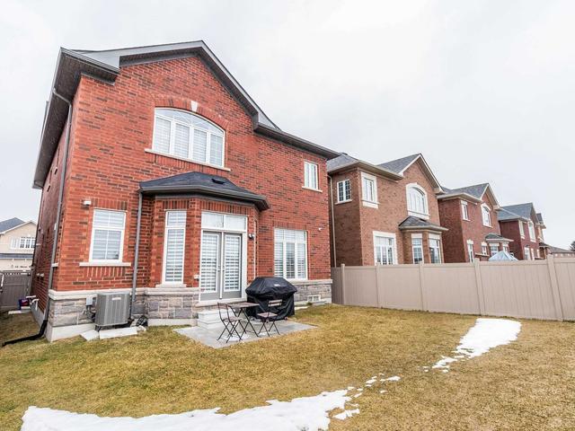 63 Monarch Dr, House detached with 4 bedrooms, 5 bathrooms and 5 parking in Halton Hills ON | Image 29
