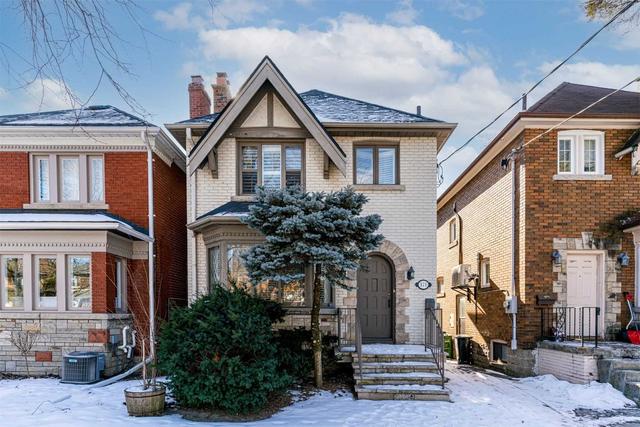 171 Chaplin Cres, House detached with 3 bedrooms, 2 bathrooms and 1 parking in Toronto ON | Image 1