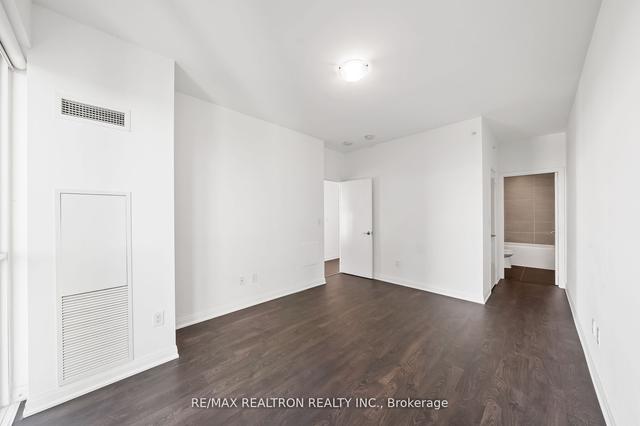 2407 - 9 Bogert Ave, Condo with 2 bedrooms, 2 bathrooms and 1 parking in Toronto ON | Image 15