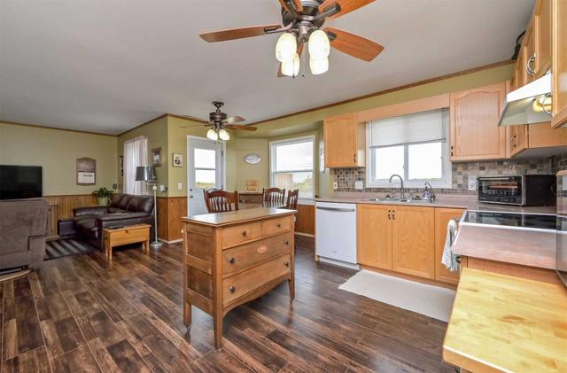 197334 2nd Line Ne Line, House detached with 3 bedrooms, 3 bathrooms and 8 parking in Melancthon ON | Image 2