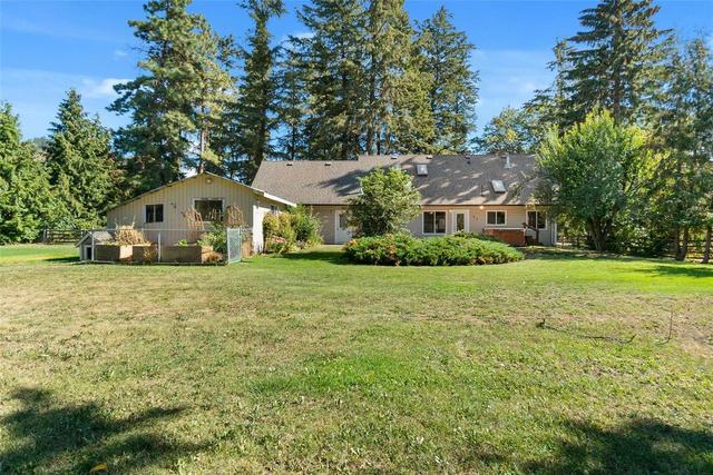 9922 Park Lane, House detached with 3 bedrooms, 3 bathrooms and null parking in Coldstream BC | Image 37