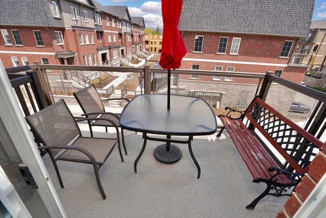 70 - 445 Ontario St, Townhouse with 3 bedrooms, 3 bathrooms and 2 parking in Milton ON | Image 2