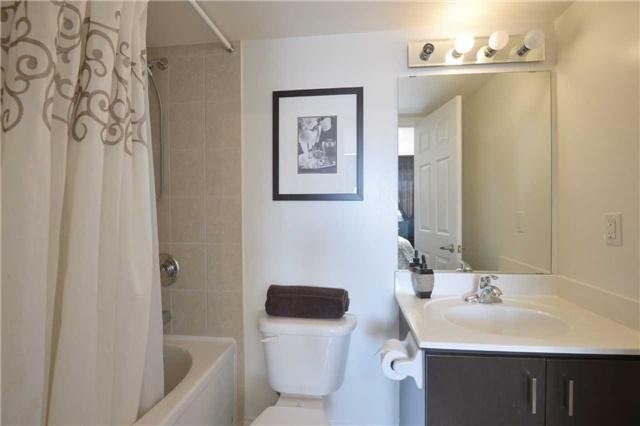 404 - 220 Forum Dr, Condo with 2 bedrooms, 2 bathrooms and 1 parking in Mississauga ON | Image 10