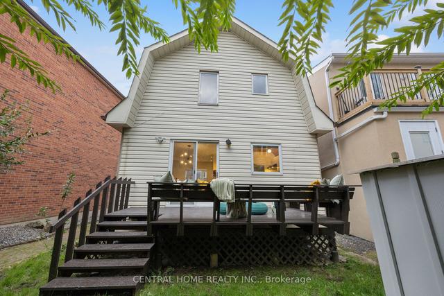134 Helendale Ave, House detached with 3 bedrooms, 3 bathrooms and 0 parking in Toronto ON | Image 19