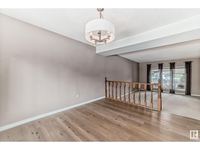63 Lancaster Cr, House detached with 5 bedrooms, 3 bathrooms and null parking in St. Albert AB | Image 6