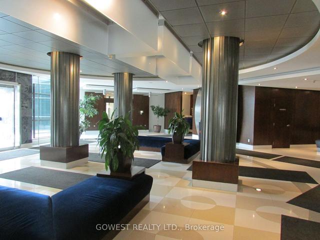 310 - 410 Queens Quay W, Condo with 2 bedrooms, 1 bathrooms and 0 parking in Toronto ON | Image 10