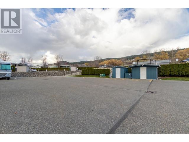 33 - 8000 Highland Road, Home with 1 bedrooms, 1 bathrooms and 2 parking in North Okanagan B BC | Image 31