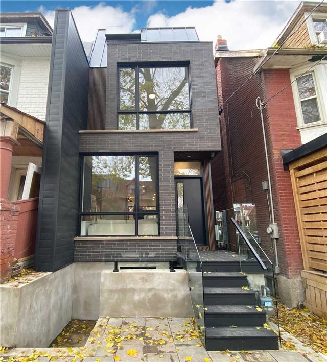 304 Brock Ave, House attached with 3 bedrooms, 4 bathrooms and 0 parking in Toronto ON | Image 12