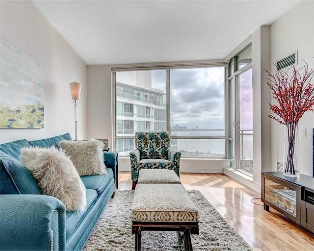 1001 - 5 Marine Parade Dr, Condo with 1 bedrooms, 1 bathrooms and 1 parking in Toronto ON | Image 7
