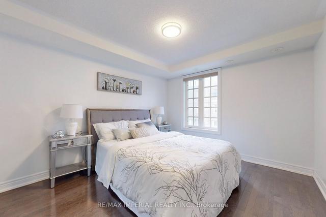 82 Upper Duke Cres, House attached with 3 bedrooms, 3 bathrooms and 3 parking in Markham ON | Image 20