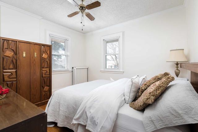 31 Poyntz Ave, House detached with 3 bedrooms, 2 bathrooms and 8 parking in Toronto ON | Image 11
