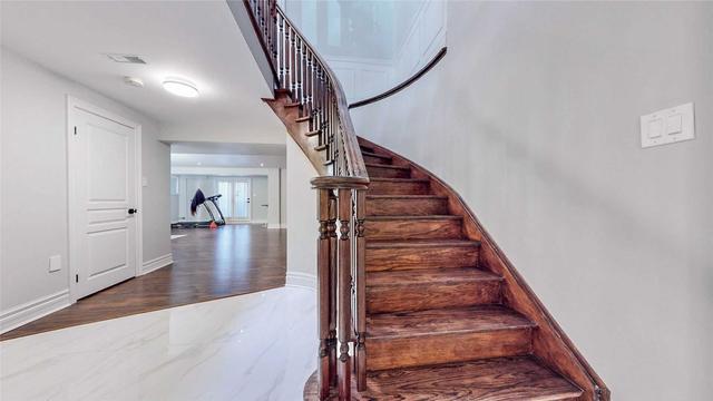 202 Holmes Ave, House detached with 5 bedrooms, 6 bathrooms and 6 parking in Toronto ON | Image 9