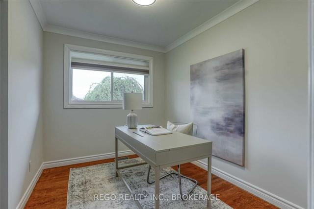 15 Sherwood Dr, House detached with 3 bedrooms, 2 bathrooms and 4 parking in Cambridge ON | Image 16