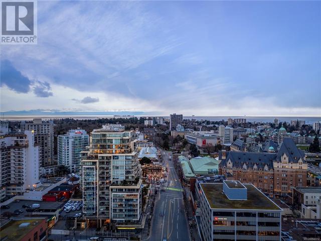 1702 - 707 Courtney St, Condo with 2 bedrooms, 2 bathrooms and 2 parking in Victoria BC | Image 27