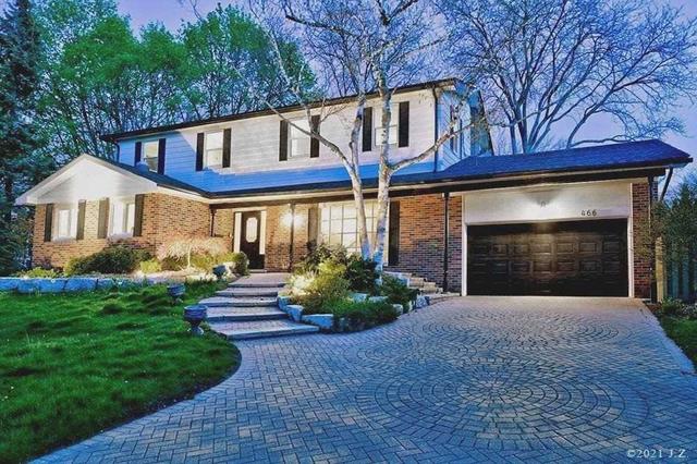 466 Rattray Park Dr, House detached with 5 bedrooms, 5 bathrooms and 6 parking in Mississauga ON | Image 1