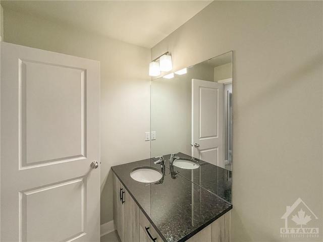 1020 Blanding Street, Townhouse with 3 bedrooms, 3 bathrooms and 3 parking in Ottawa ON | Image 14