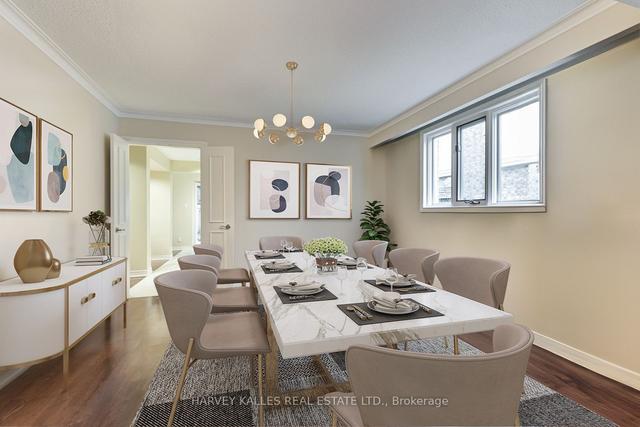 30 Denlow Blvd, House detached with 5 bedrooms, 4 bathrooms and 4 parking in Toronto ON | Image 23