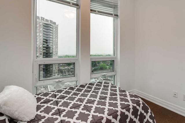1001 - 500 St Clair Ave W, Condo with 2 bedrooms, 1 bathrooms and 1 parking in Toronto ON | Image 11