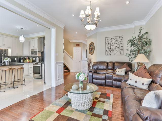 1341 Clarence St, House detached with 4 bedrooms, 6 bathrooms and 6 parking in Vaughan ON | Image 7