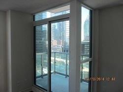 1506 - 19 Grand Trunk Cres, Condo with 2 bedrooms, 2 bathrooms and 1 parking in Toronto ON | Image 15