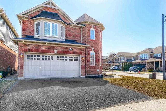 860 Pickersgill Cres, House detached with 3 bedrooms, 3 bathrooms and 4 parking in Milton ON | Image 1