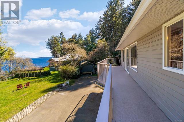 3512 Stephenson Point Rd, House detached with 3 bedrooms, 2 bathrooms and 2 parking in Nanaimo BC | Image 40