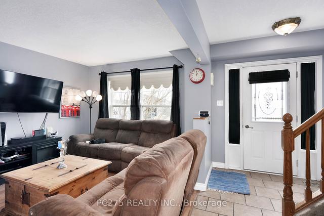 9 Tanner Dr, House detached with 3 bedrooms, 2 bathrooms and 2 parking in London ON | Image 26