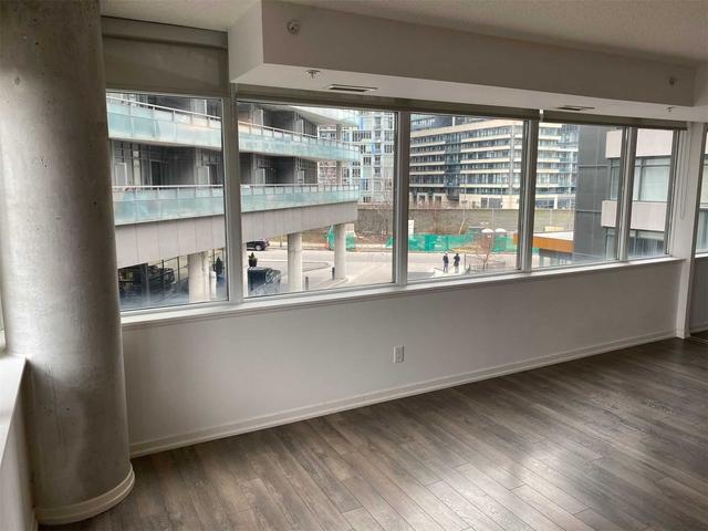 319 - 20 Joe Shuster Way, Condo with 2 bedrooms, 2 bathrooms and 0 parking in Toronto ON | Image 15