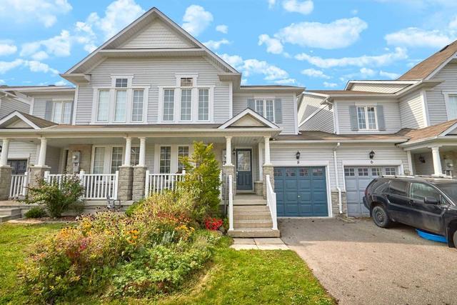 8 Beatrice Lane, House attached with 3 bedrooms, 3 bathrooms and 3 parking in Barrie ON | Image 1