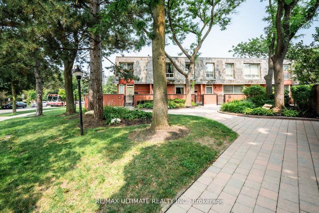 2 - 69 Upper Canada Dr, Townhouse with 2 bedrooms, 2 bathrooms and 1 parking in Toronto ON | Image 33
