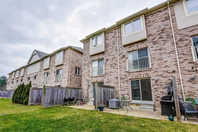 11 - 6625 Falconer Dr, Townhouse with 3 bedrooms, 3 bathrooms and 2 parking in Mississauga ON | Image 22