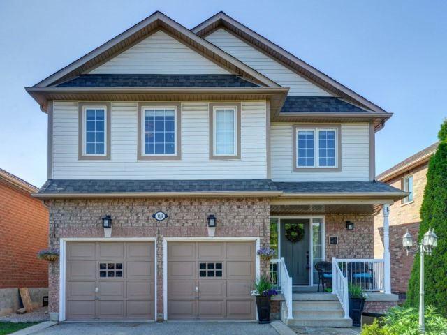 114 Mowat Cres, House detached with 3 bedrooms, 3 bathrooms and 4 parking in Halton Hills ON | Image 1