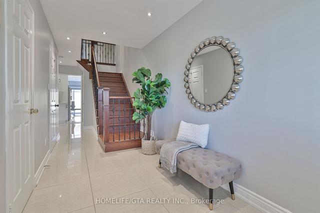 52 Clandfield St, House detached with 3 bedrooms, 4 bathrooms and 4 parking in Markham ON | Image 23