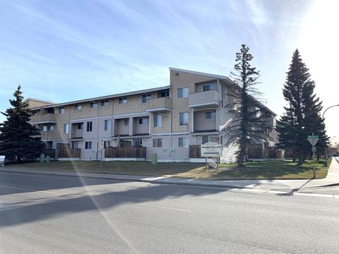124 - 9740 82 Avenue, Condo with 1 bedrooms, 1 bathrooms and 1 parking in Grande Prairie AB | Card Image
