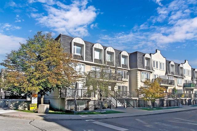 1030 - 65 George Appleton Way, Townhouse with 2 bedrooms, 2 bathrooms and 1 parking in Toronto ON | Image 1