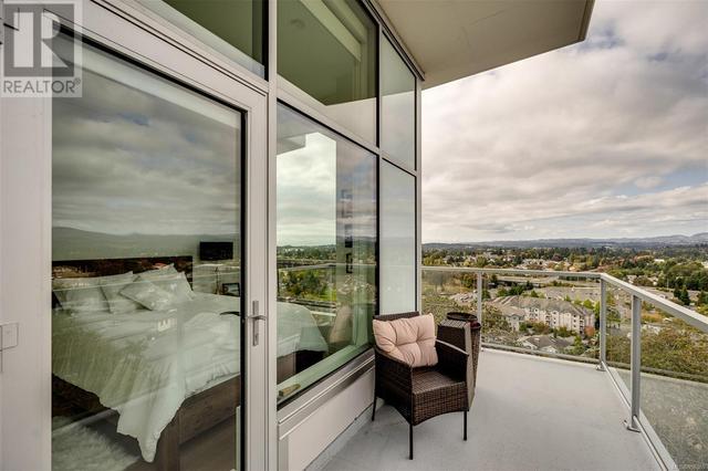 804 - 4011 Rainbow Hill Lane, Condo with 2 bedrooms, 2 bathrooms and 1 parking in Saanich BC | Image 30