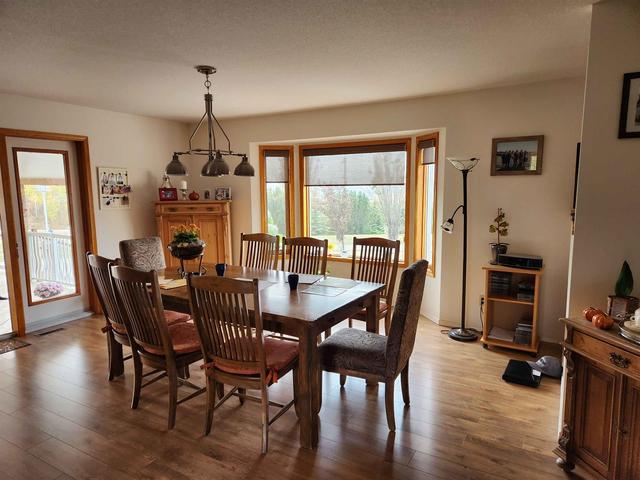 26116 Township Road 390, House detached with 4 bedrooms, 4 bathrooms and 6 parking in Lacombe County AB | Image 10