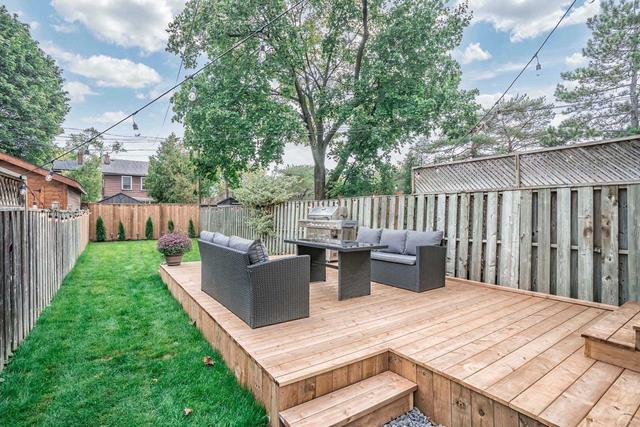 491 Glebeholme Blvd, House semidetached with 3 bedrooms, 2 bathrooms and 1 parking in Toronto ON | Image 28