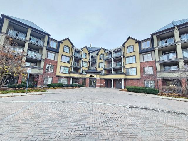 114 - 3070 Rotary Way, Condo with 2 bedrooms, 2 bathrooms and 3 parking in Burlington ON | Image 1