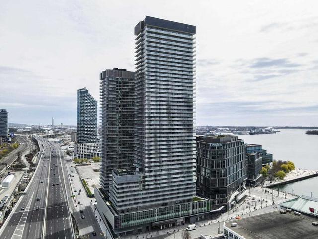 4106 - 15 Lower Jarvis St, Condo with 2 bedrooms, 2 bathrooms and 1 parking in Toronto ON | Image 1