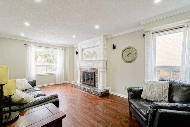 596 Maitland Dr, House detached with 4 bedrooms, 4 bathrooms and 4 parking in Pickering ON | Image 40