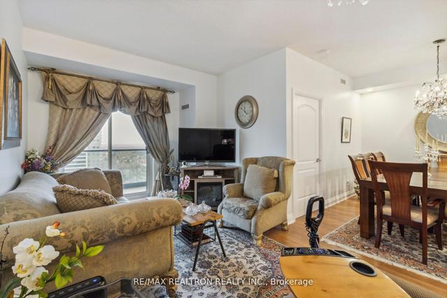1204 - 20 North Park Rd, Condo with 2 bedrooms, 2 bathrooms and 1 parking in Vaughan ON | Image 3