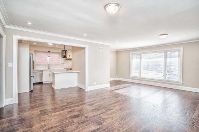 12 Skipton Crt, House detached with 3 bedrooms, 4 bathrooms and 5 parking in Toronto ON | Image 36