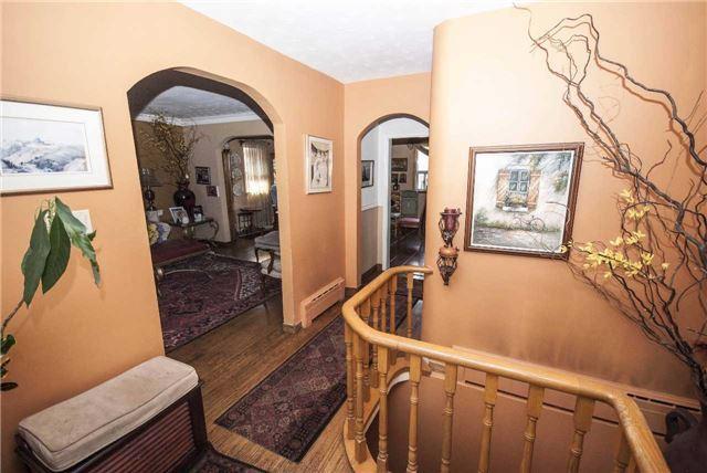 2 Joy Dr, House detached with 3 bedrooms, 2 bathrooms and 6 parking in Toronto ON | Image 6
