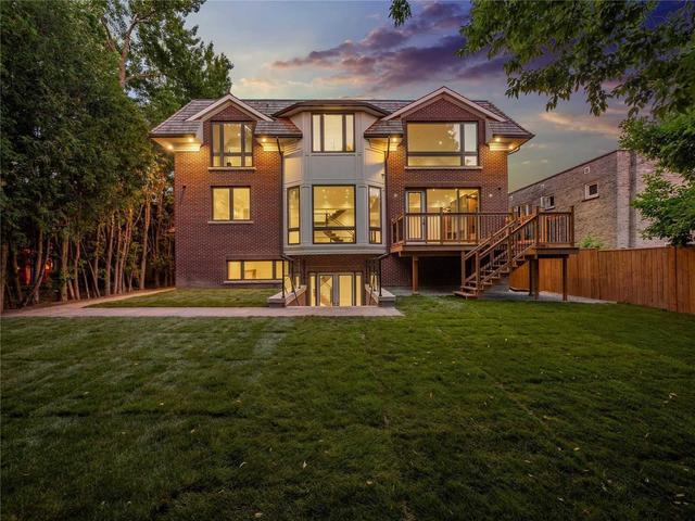 22 Montressor Dr, House detached with 5 bedrooms, 8 bathrooms and 7 parking in Toronto ON | Image 17