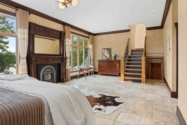 28 Royal Henley Blvd, House detached with 6 bedrooms, 4 bathrooms and 6 parking in St. Catharines ON | Image 27
