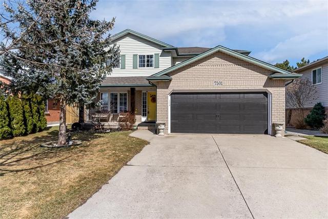 7501 Luna Park Court, House detached with 4 bedrooms, 2 bathrooms and 4 parking in Niagara Falls ON | Image 1