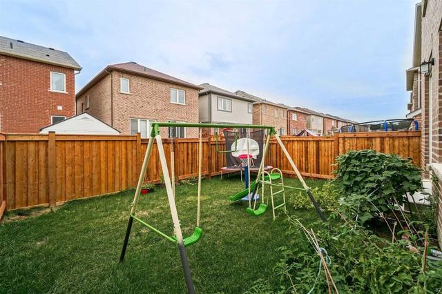 6 Jemima Rd, House detached with 4 bedrooms, 4 bathrooms and 4 parking in Brampton ON | Image 16