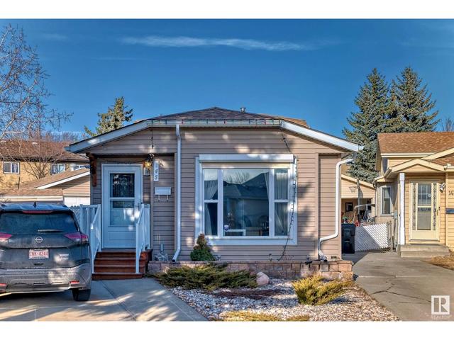 145 Hyndman Cr Nw, House detached with 4 bedrooms, 2 bathrooms and null parking in Edmonton AB | Image 1